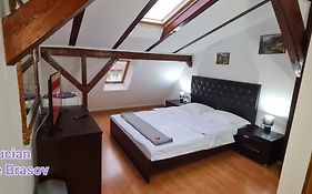 Casa Lucian ***